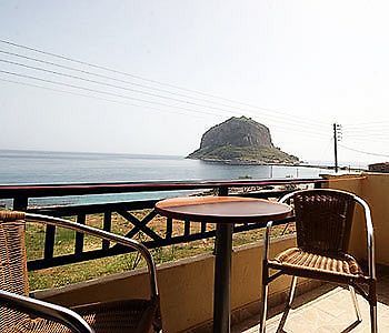 Mpalkoni Sti Monemvasia Bagian luar foto